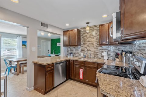Casa en venta en Fort Lauderdale, Florida, 4 dormitorios, 165.55 m2 № 2184775 - foto 24