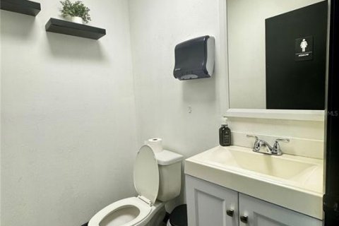Купить коммерческую недвижимость в Киссимми, Флорида 281.22м2, № 2312612 - фото 14