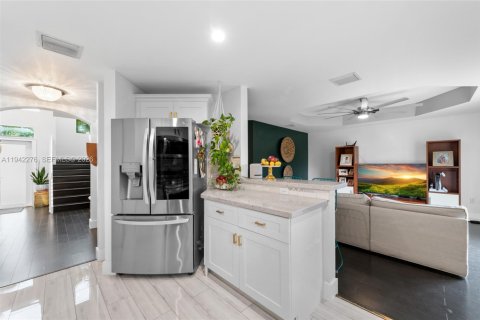 Villa ou maison à vendre à Homestead, Floride: 3 chambres, 186.08 m2 № 1999664 - photo 16