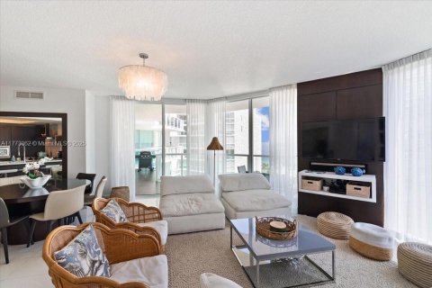 Copropriété à vendre à Sunny Isles Beach, Floride: 3 chambres, 138.33 m2 № 1714294 - photo 9