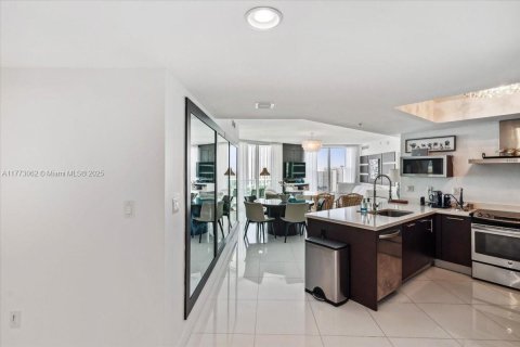 Copropriété à vendre à Sunny Isles Beach, Floride: 3 chambres, 138.33 m2 № 1714294 - photo 14
