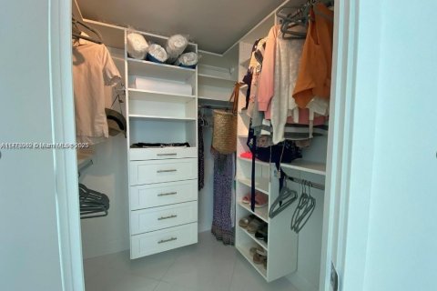 Copropriété à vendre à Sunny Isles Beach, Floride: 3 chambres, 138.33 m2 № 1714294 - photo 22