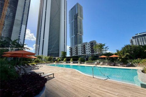 Condo in Miami, Florida, 1 bedroom  № 1891440 - photo 30