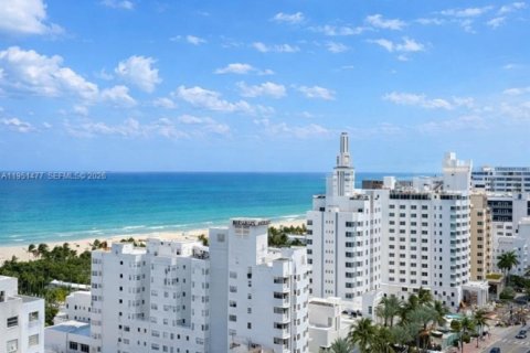 Кондоминиум с 2 спальнями в Майами-Бич, Флорида № 2006595