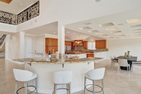 House in Fort Lauderdale, Florida 5 bedrooms, 668.9 sq.m. № 2176247 - photo 22