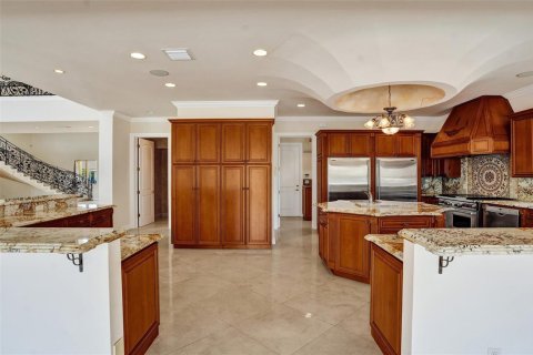 House in Fort Lauderdale, Florida 5 bedrooms, 668.9 sq.m. № 2176247 - photo 20