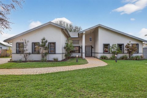 Villa ou maison à Margate, Floride 3 chambres, 195.65 m2 № 2004734