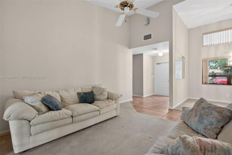 Villa ou maison à vendre à Margate, Floride: 3 chambres, 195.65 m2 № 2004734 - photo 26