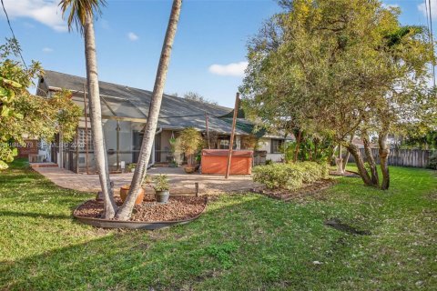 Villa ou maison à vendre à Margate, Floride: 3 chambres, 195.65 m2 № 2004734 - photo 16