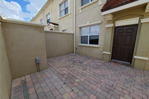 Adosado en alquiler en Davenport, Florida, 4 dormitorios, 181.16 m2 № 1780582 - foto 2