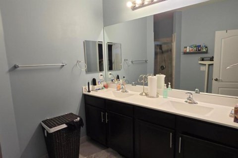 Casa en alquiler en Port St. Lucie, Florida, 3 dormitorios, 153.2 m2 № 2083439 - foto 16