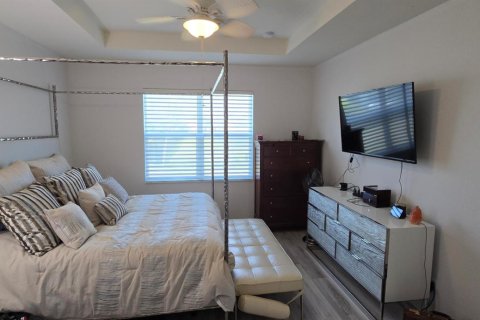 Casa en alquiler en Port St. Lucie, Florida, 3 dormitorios, 153.2 m2 № 2083439 - foto 12