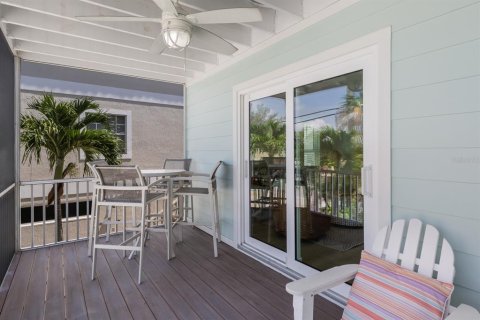 Propiedad comercial en venta en Bradenton Beach, Florida, 5 dormitorios, 217.58 m2 № 1824928 - foto 20