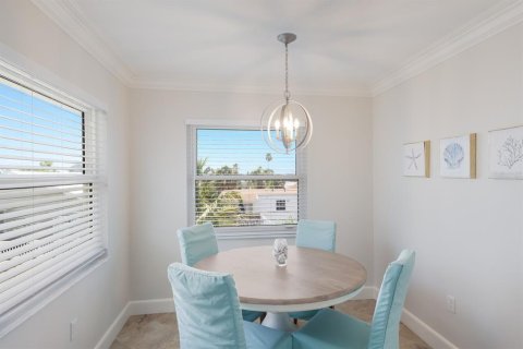 Propiedad comercial en venta en Bradenton Beach, Florida, 5 dormitorios, 217.58 m2 № 1824928 - foto 26