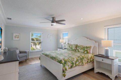 Propiedad comercial en venta en Bradenton Beach, Florida, 5 dormitorios, 217.58 m2 № 1824928 - foto 28