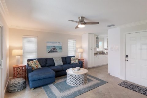 Propiedad comercial en venta en Bradenton Beach, Florida, 5 dormitorios, 217.58 m2 № 1824928 - foto 23