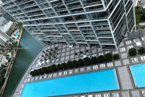 Condo in Miami, Florida, 2 bedrooms  № 2082993 - photo 22