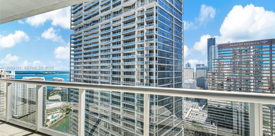 Condo in Miami, Florida, 2 bedrooms  № 2082993