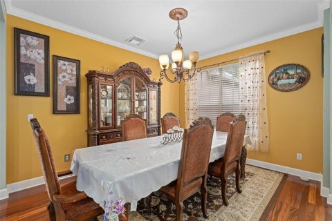 Villa ou maison à vendre à Oviedo, Floride: 5 chambres, 275.18 m2 № 1904636 - photo 8