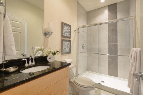 Townhouse in Clermont, Florida 3 bedrooms, 139.45 sq.m. № 2201453 - photo 26