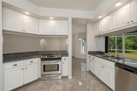 Villa ou maison à vendre à Brooksville, Floride: 3 chambres, 208.1 m2 № 2216396 - photo 12