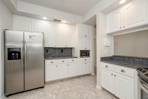 Villa ou maison à vendre à Brooksville, Floride: 3 chambres, 208.1 m2 № 2216396 - photo 13