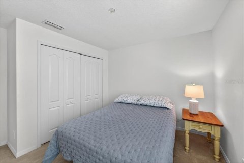 Casa en venta en Brandon, Florida, 3 dormitorios, 168.52 m2 № 1899831 - foto 28