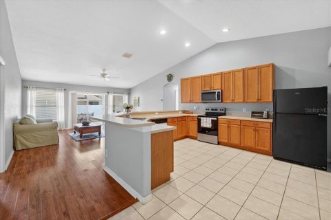 Casa en venta en Brandon, Florida, 3 dormitorios, 168.52 m2 № 1899831 - foto 8