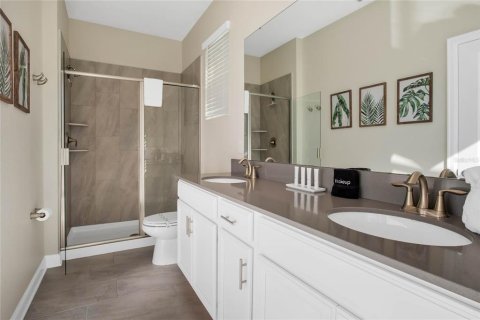 Casa en venta en Kissimmee, Florida, 5 dormitorios, 280.01 m2 № 1685202 - foto 16
