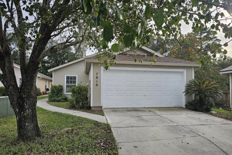 Villa ou maison à vendre à Jacksonville, Floride: 4 chambres, 136.38 m2 № 869590 - photo 1