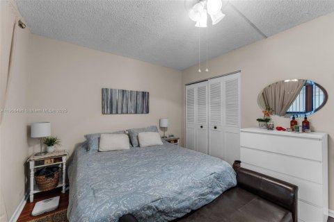 Copropriété à vendre à Miami, Floride: 2 chambres, 89.65 m2 № 2090776 - photo 15