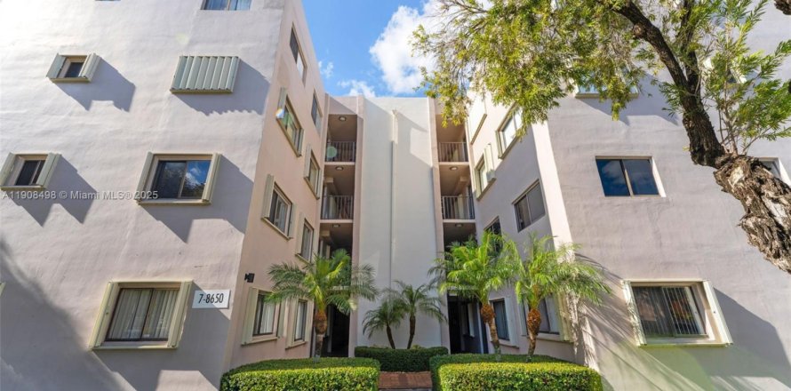 Condo à Miami, Floride, 2 chambres  № 2090776