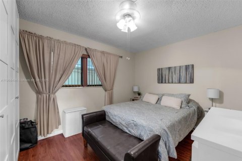 Copropriété à vendre à Miami, Floride: 2 chambres, 89.65 m2 № 2090776 - photo 14
