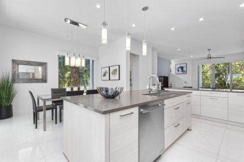 Touwnhouse à vendre à Boca Raton, Floride: 3 chambres, 203.36 m2 № 2147341 - photo 18