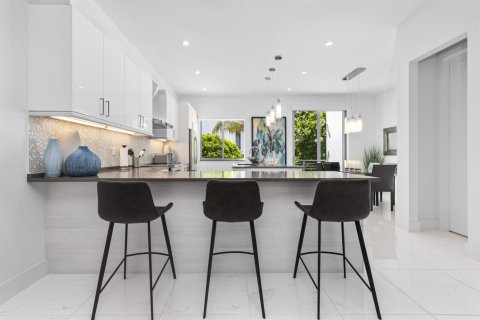 Touwnhouse à vendre à Boca Raton, Floride: 3 chambres, 203.36 m2 № 2147341 - photo 14