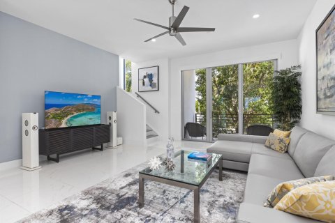Touwnhouse à vendre à Boca Raton, Floride: 3 chambres, 203.36 m2 № 2147341 - photo 25