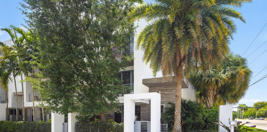 Touwnhouse à Boca Raton, Floride 3 chambres, 203.36 m2 № 2147341