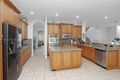 Casa en venta en Miramar, Florida, 5 dormitorios, 290.04 m2 № 1862092 - foto 15