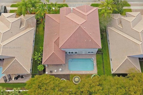 Casa en venta en Miramar, Florida, 5 dormitorios, 290.04 m2 № 1862092 - foto 4