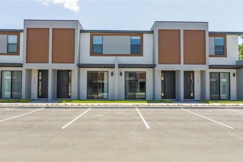 Townhouse in Kissimmee, Florida 3 bedrooms, 126.35 sq.m. № 2222379