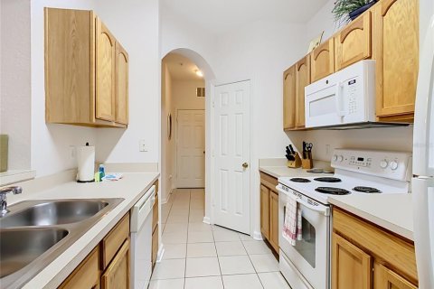 Condo in Kissimmee, Florida, 2 bedrooms  № 2430800 - photo 20