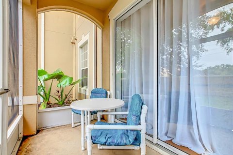 Condo in Kissimmee, Florida, 2 bedrooms  № 2430800 - photo 24