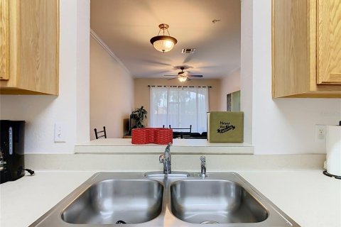 Condo in Kissimmee, Florida, 2 bedrooms  № 2430800 - photo 18