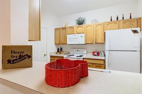 Condo in Kissimmee, Florida, 2 bedrooms  № 2430800 - photo 23