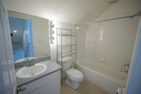 Villa ou maison à louer à Lutz, Floride: 4 chambres, 134.24 m2 № 2120215 - photo 20
