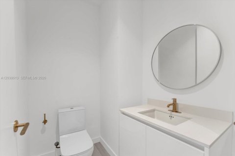 Copropriété à vendre à Miami, Floride: 2 chambres, 105.35 m2 № 2240483 - photo 24