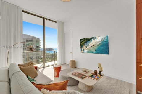 Copropriété à vendre à Miami, Floride: 2 chambres, 105.35 m2 № 2240483 - photo 4