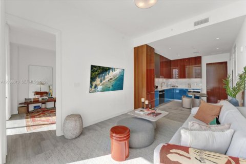 Copropriété à vendre à Miami, Floride: 2 chambres, 105.35 m2 № 2240483 - photo 2