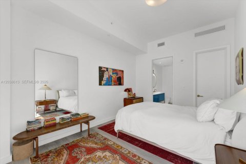 Copropriété à vendre à Miami, Floride: 2 chambres, 105.35 m2 № 2240483 - photo 13