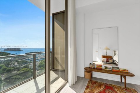 Copropriété à vendre à Miami, Floride: 2 chambres, 105.35 m2 № 2240483 - photo 16